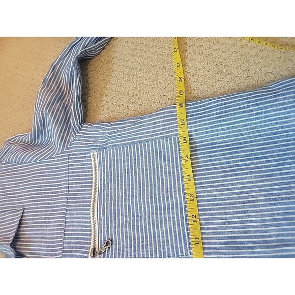 Multiples Women's Button Up Size XS Floral Butterfly Back - Picture 8 of 11